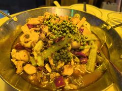 -龙门阵茶屋川菜馆(武康路店)