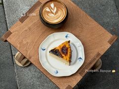 -Designmade cafe&wine