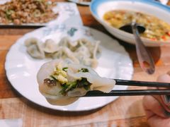 素三鲜水饺-满堂春特色餐馆