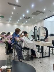 -梳蕾娜 HAIR SALON