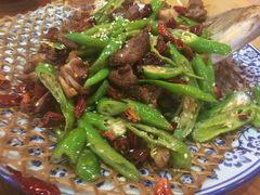 -郑件洋芋饭庄