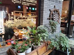 露天位-苹果树下艺术餐厅(宋庄店)