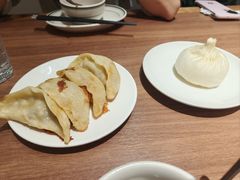 牛肉锅贴-贯贯吉·清真餐厅(浙江中路店)