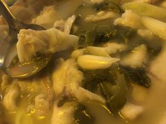 酸菜鱼-龙门阵茶屋川菜馆(武康路店)
