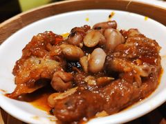 -大中华希尔顿酒店-念自助餐·嗨啤·小龙虾
