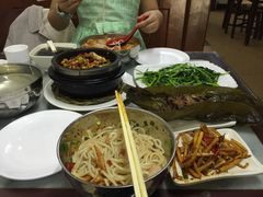 -红鼻子桂林米粉(金唐新光界店)