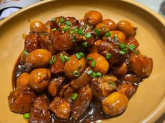 卤蛋红烧肉-黄泥岗·地道湖北菜(奥特莱斯店)