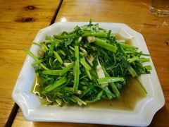 -云河农家乐饭店(福禄缘树山店)