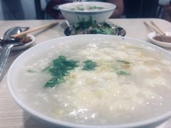 -老东门糁烫面角总店