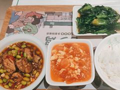 -老乡鸡(上海白玉兰广场店)