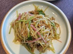 老北京苤蓝丝炒海蜇-羲和雅苑•北京烤鸭(乐园道万象城店)