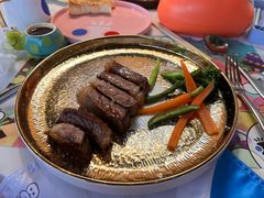 -水桶王国主题餐厅·聚会·生日派对·亲子活动·家庭套餐(亚龙湾希尔顿店)