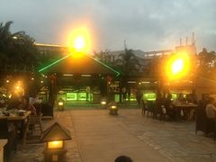 -三亚海韵度假酒店·渔人码头海鲜火锅BBQ自助餐厅·落日吧