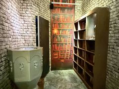-谜盒子奇幻密室(南屏店)