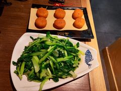 -肖四女乐山跷脚牛肉(世博源店)