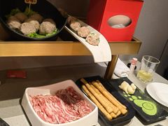 -海底捞火锅(让胡路万达店)