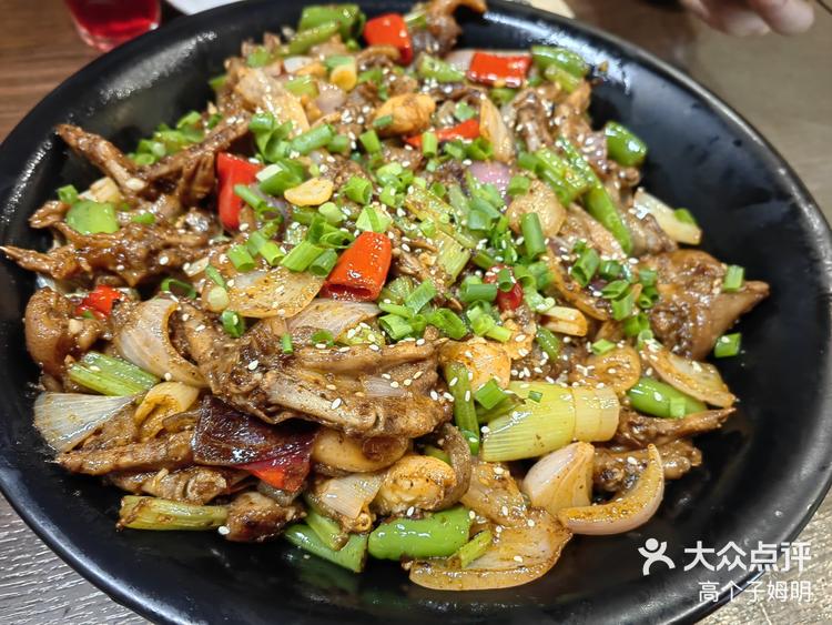 鸭翅好吃,服务员不厚道!-大众点评