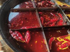 -正南齊北重庆老火锅(光华村直营店)