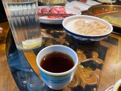 -小天鹅火锅·一线江景洪鼎旗舰店(洪崖洞店)