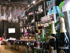 -HIHE Bistro·Oyster Bar(华熙live店)