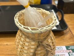 -云阿蛮云南生烫牛肉米线(奉贤路店)