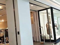 -ZARA(万达广场二七店)