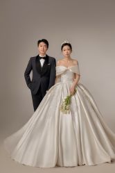 -乐派诗婚纱摄影