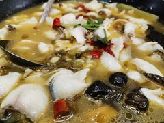 老味酸菜鱼-小六汤包(万和城店)