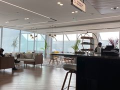 -宁波宝信宝马4S店(江北日湖店)