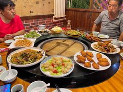 -人民公社铁锅炖·东北菜(卫国道店)