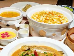 -成隆行·蟹王府(淮海店)