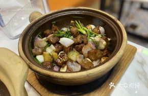 Black Pepper Stir-fried Wagyu Steak Cubes