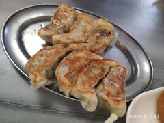 鲜肉韭菜煎饺-芬芳甜品(同福路店)