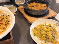-五谷丰登农家院·地道胶东菜·海鲜烧烤(威海店)