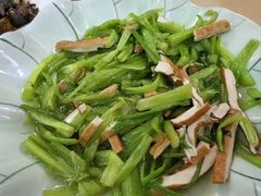 -渔娘蟹庄(阳澄湖莲花岛店)