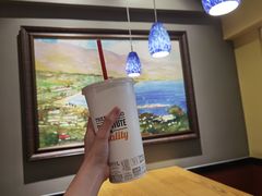 -The Habit Burger Grill 哈比特汉堡(爱琴海店)