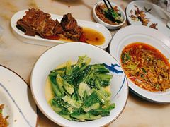 -佬麻雀·新湘菜(珠海金发购物中心店)