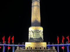 -人民防洪胜利纪念塔