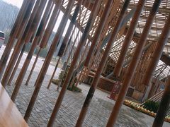 -田园东方蜜桃村的田野营地