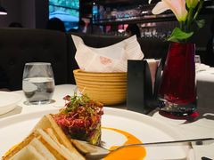 牛肉塔塔配牛油果黑橄榄酱-Solo(衡山路店)