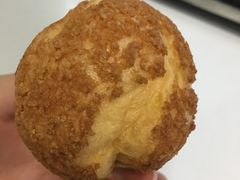 香草冰淇淋泡芙-老香港蛋糕(梓桐苑店)