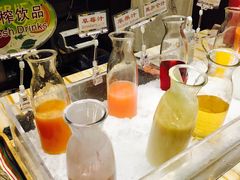 -西藏饭店·亚克·食光自助餐厅(文殊院店)