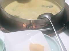 -洪氏嗨捞·猪肚鸡火锅(阳光天地店)