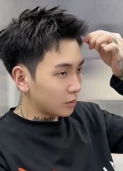 点击看大图 -icare美发沙龙