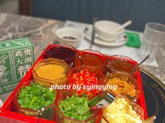 -禄婶鸡煲·打边炉