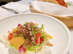 -GreyWhale灰鲸餐厅(武汉国际广场店)