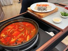 -品海楼·大连海胆锅贴馆(东港店)