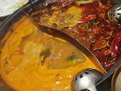 -萍姐火锅·公路夜市(武汉首店)