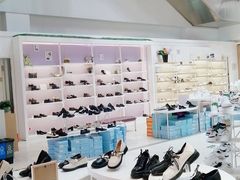 -云柏鞋业(十里堡店)