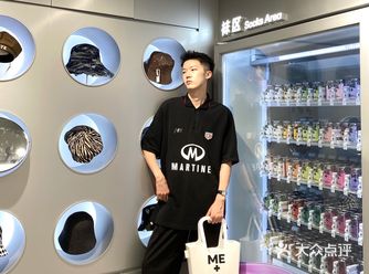 上海探店｜探索ME+饰品首家主题店【ME境】